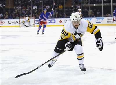 Jake Guentzel Poster 3556049