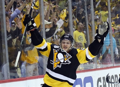 Jake Guentzel Poster 3556060