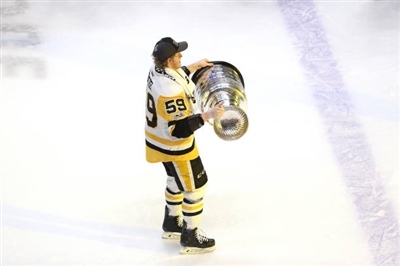 Jake Guentzel Poster 3556061