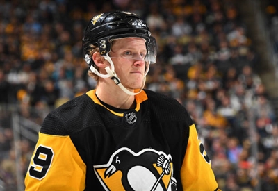 Jake Guentzel Poster 3556068