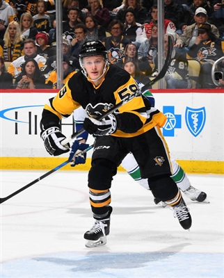 Jake Guentzel Poster 3556075