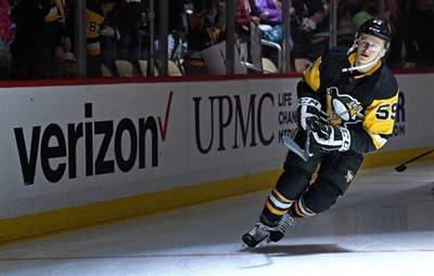 Jake Guentzel Poster 3556079