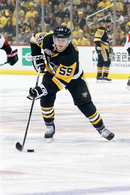 Jake Guentzel Poster 3556110