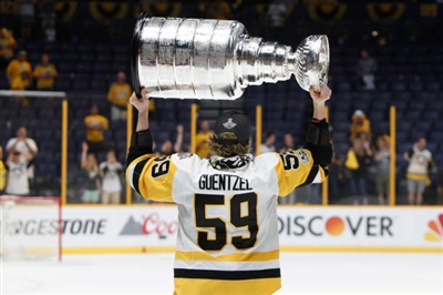 Jake Guentzel Poster 3556115