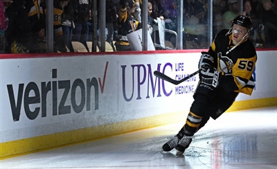 Jake Guentzel Poster 3556116