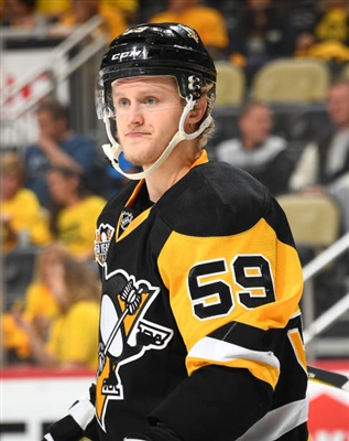 Jake Guentzel Poster 3556130