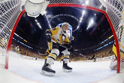 Jake Guentzel Poster 3556132