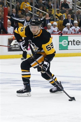 Jake Guentzel Poster 3556168