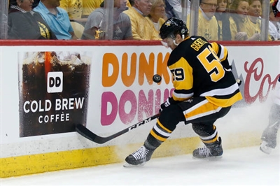 Jake Guentzel Poster 3556169