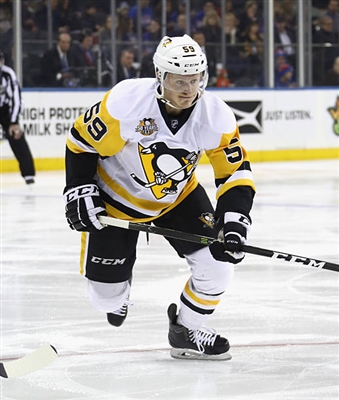 Jake Guentzel Poster 3556170