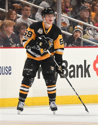 Jake Guentzel Poster 3556171
