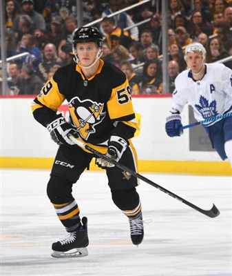 Jake Guentzel Poster 3556179