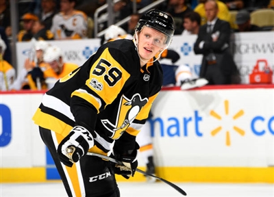 Jake Guentzel Poster 3556180