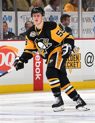 Jake Guentzel Poster 3556189