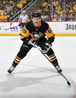 Jake Guentzel Poster 3556199