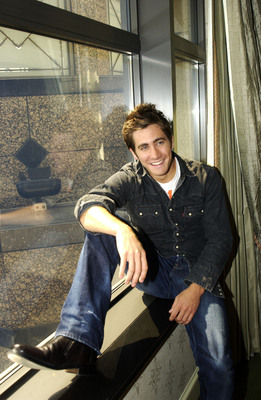 Jake Gyllenhaal Poster 2225385