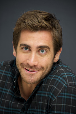 Jake Gyllenhaal Poster 2225400