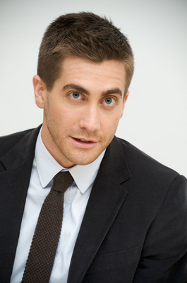 Jake Gyllenhaal Poster 2225404