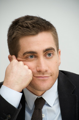 Jake Gyllenhaal Poster 2225415