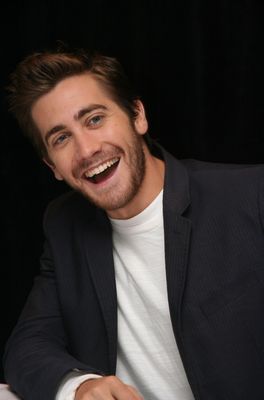 Jake Gyllenhaal Poster 2250232