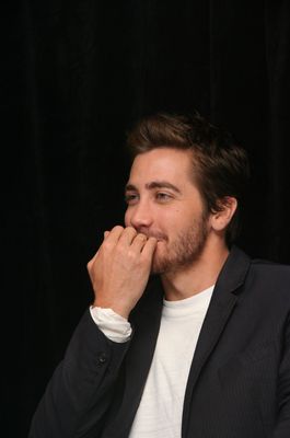 Jake Gyllenhaal Poster 2250243