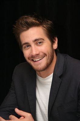 Jake Gyllenhaal Poster 2250308