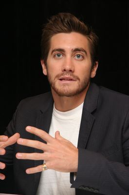 Jake Gyllenhaal Poster 2250311
