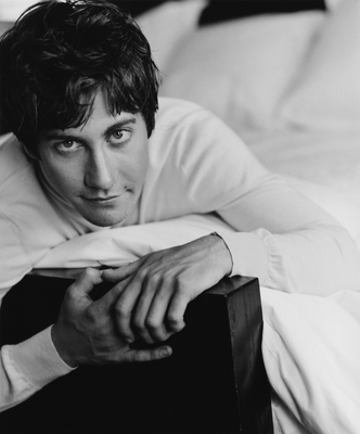 Jake Gyllenhaal Poster 2377638
