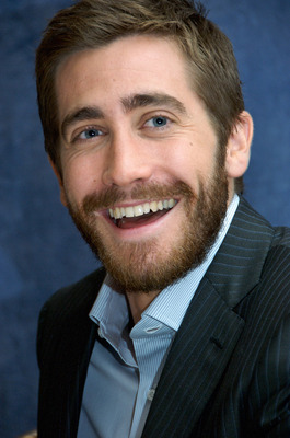 Jake Gyllenhaal Poster 2409332