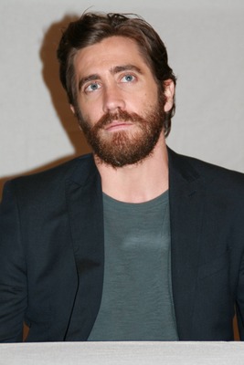 Jake Gyllenhaal Poster 2437120