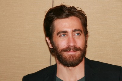 Jake Gyllenhaal Poster 2437125