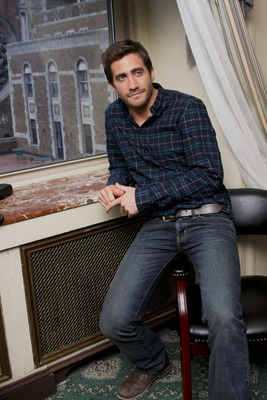 Jake Gyllenhaal Poster 2443993