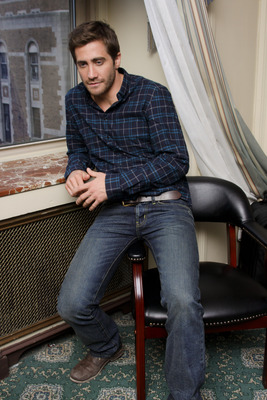 Jake Gyllenhaal Poster 2444018