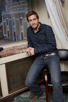 Jake Gyllenhaal Poster 2444070