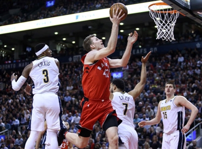 Jakob Poeltl Poster 3437042