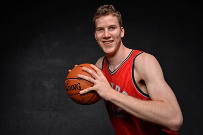 Jakob Poeltl Poster 3437047