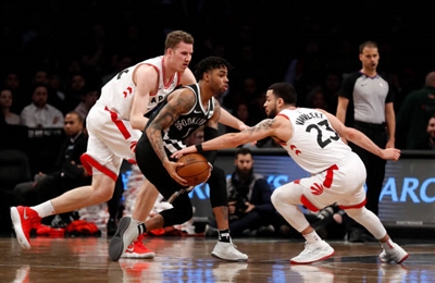 Jakob Poeltl Poster 3437073