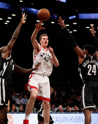 Jakob Poeltl Poster 3437075