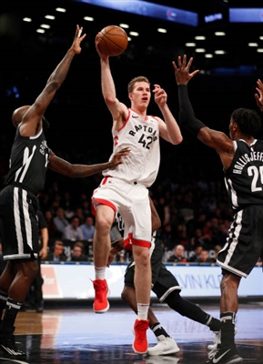 Jakob Poeltl Poster 3437079