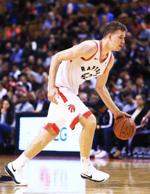 Jakob Poeltl Poster 3437097