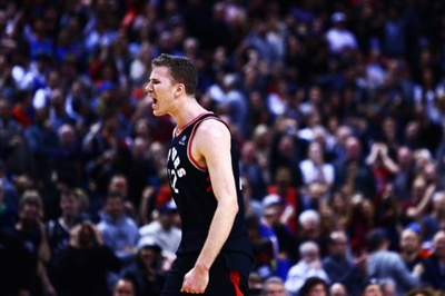 Jakob Poeltl Poster 3437108