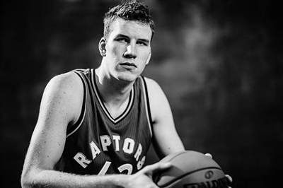 Jakob Poeltl Poster 3437114
