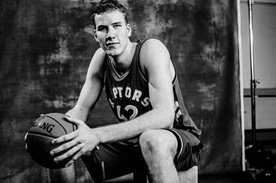 Jakob Poeltl Poster 3437117