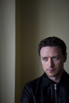 James McAvoy Poster 2210318