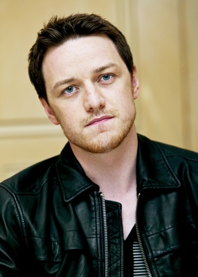 James McAvoy Poster 2237049
