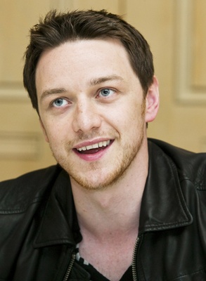 James McAvoy Poster 2237052