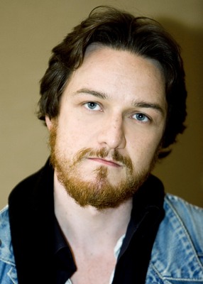 James McAvoy Poster 2251210