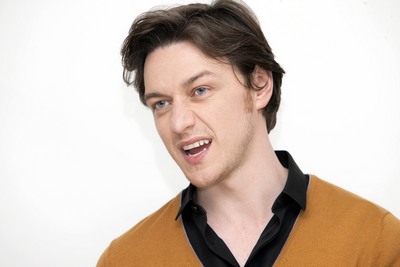 James McAvoy Poster 2251212
