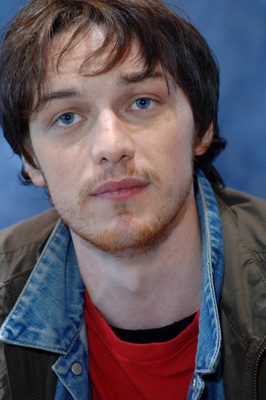 James McAvoy Poster 2401327