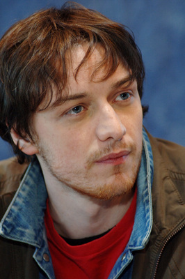 James McAvoy Poster 2401329